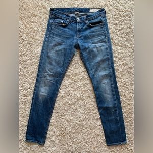Women’s rag and bone size 26 low/mid rise jeans
